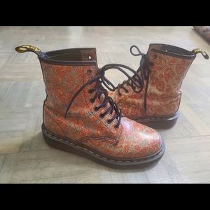 Vintage 90s dr martens